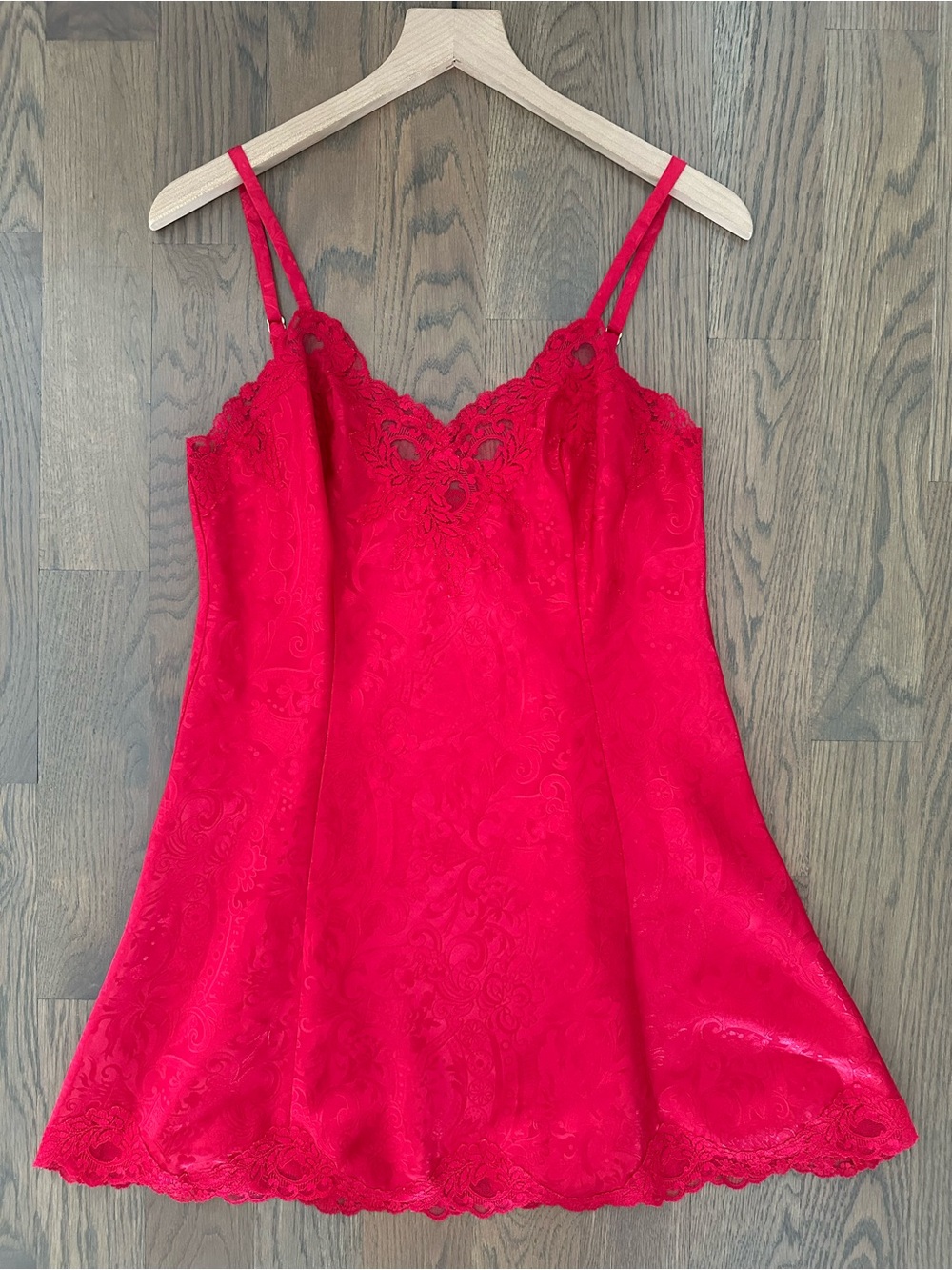 Vintage Victoria's Secret Y2K Satin Floral Print and Lace Slip in Red Medium